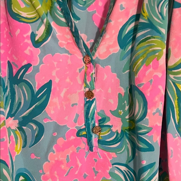 Lilly Pulitzer Vibrant Pink and Green Floral Blouse - Picture 2 of 5